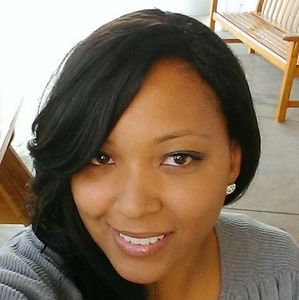 Meet your Posher, Felishia